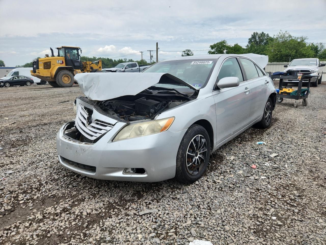 Salvage Toyota Camry Image