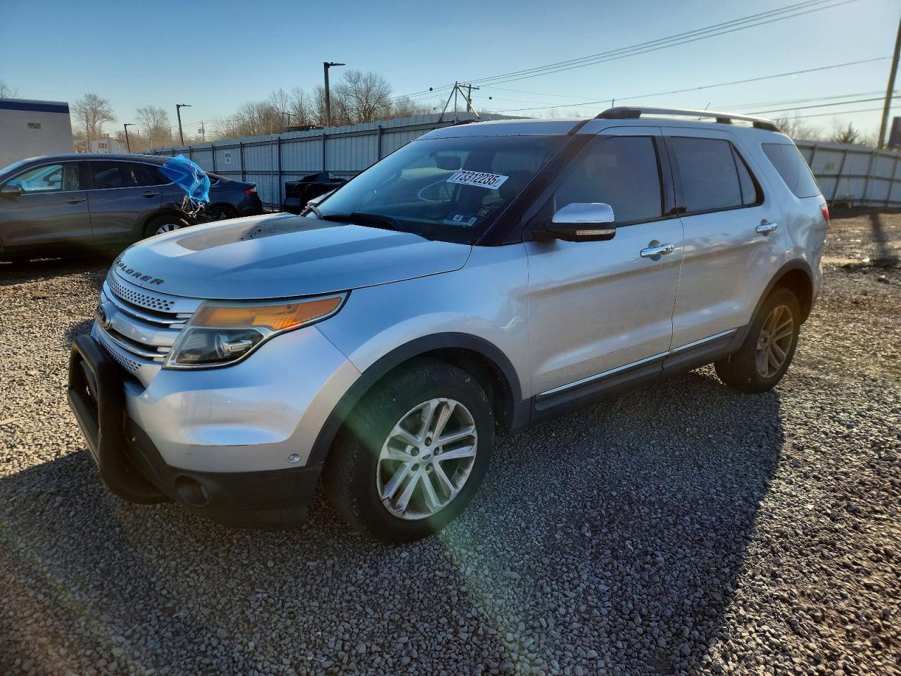 Salvage Ford Explorer Image