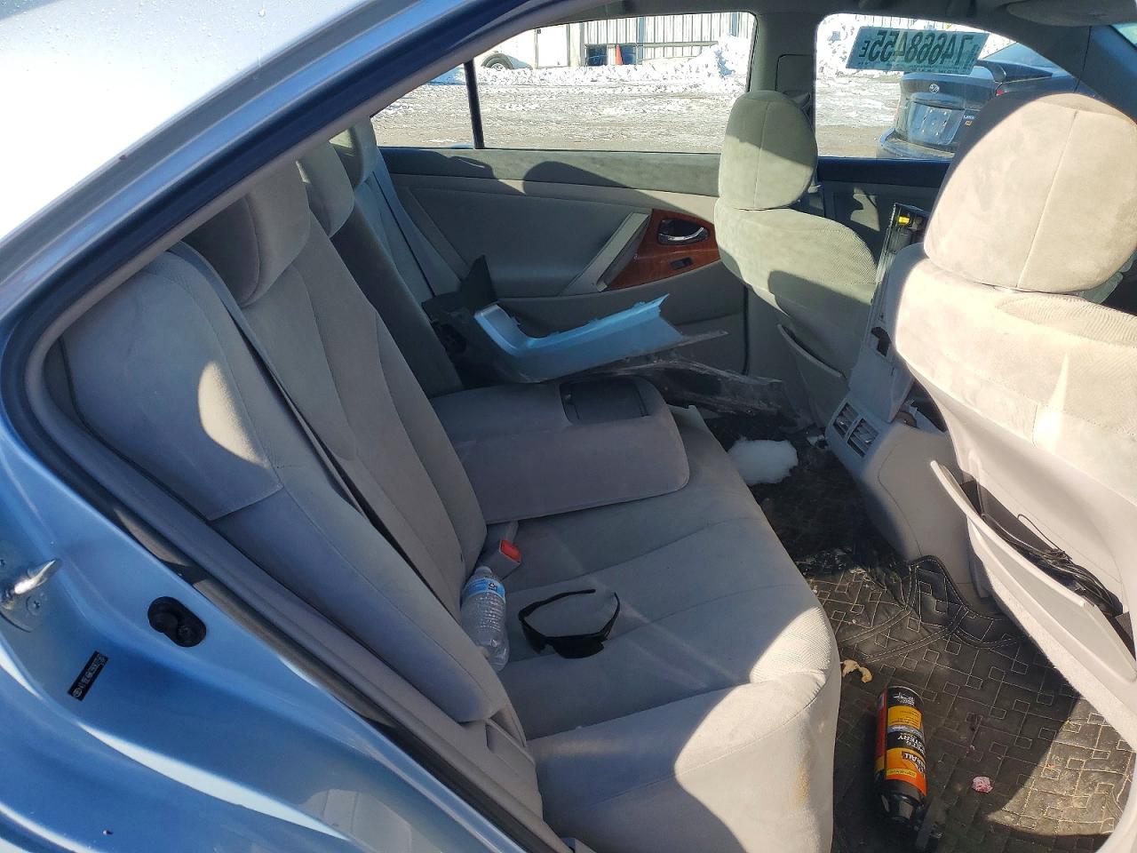 Toyota Camry Base