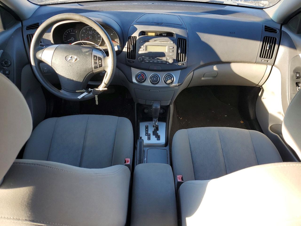 Hyundai ELANTRA Blue