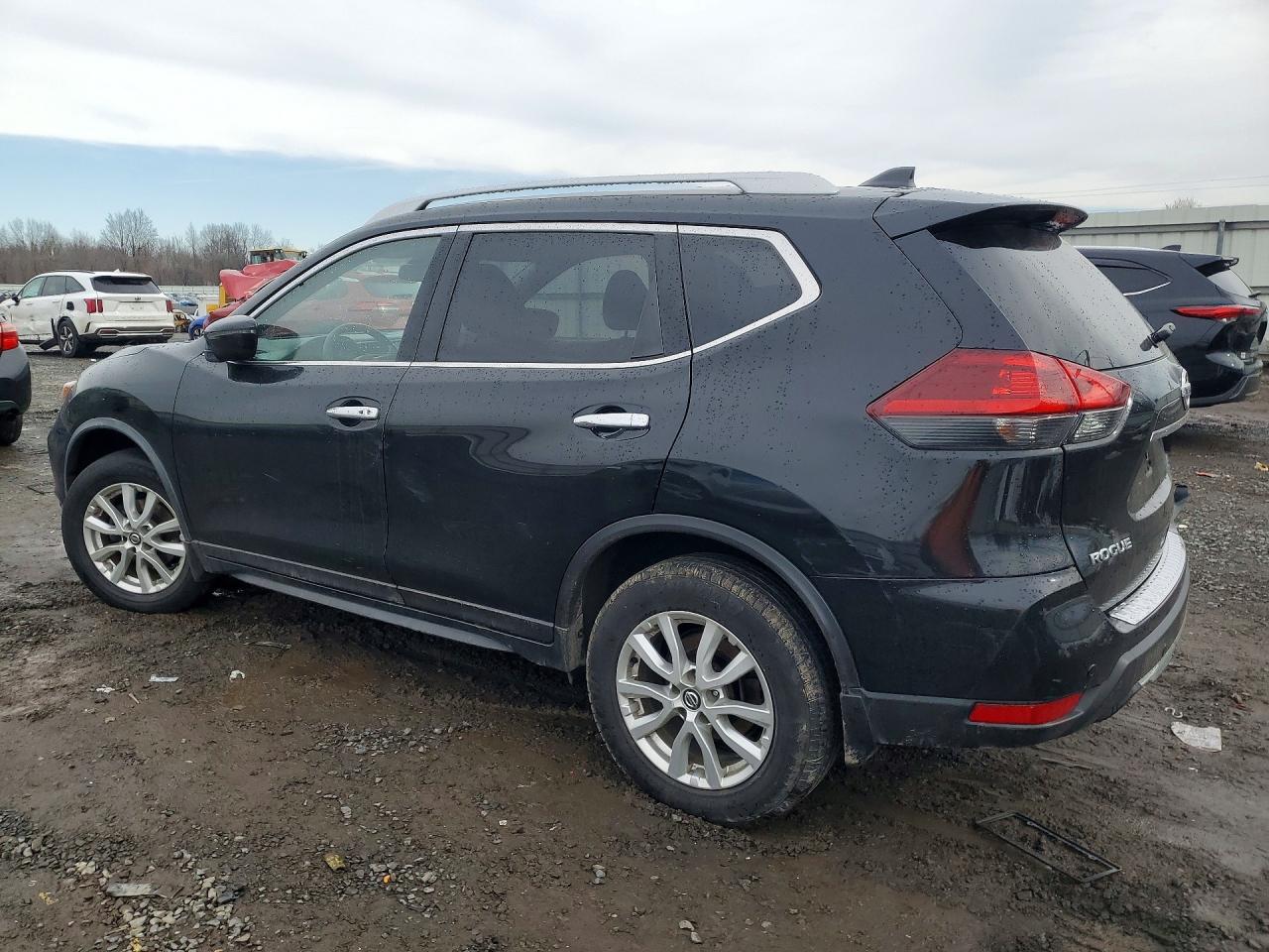 Nissan Rogue Sv