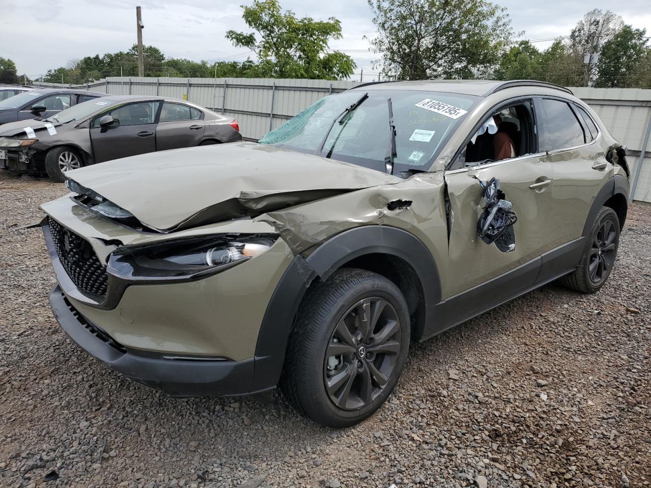 Salvage Mazda Cx Image