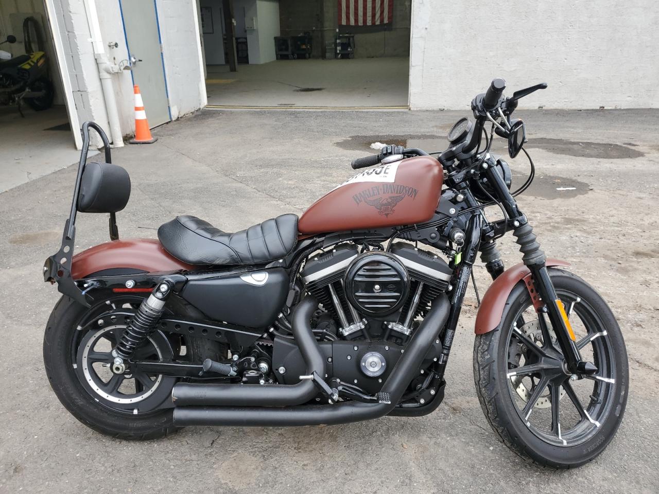Salvage Harley-Davidson Xl Image