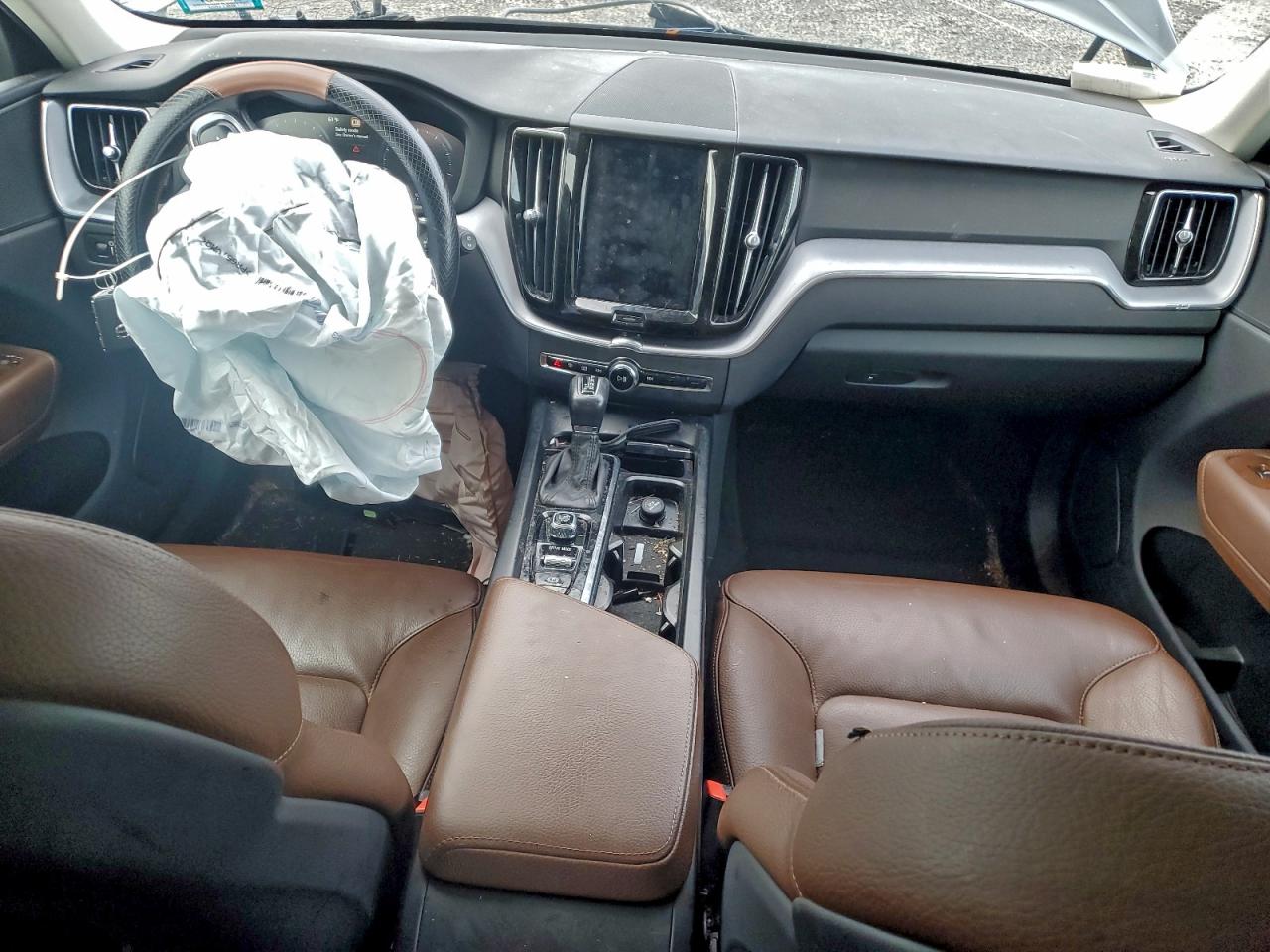 Volvo XC60 T6 Momentum