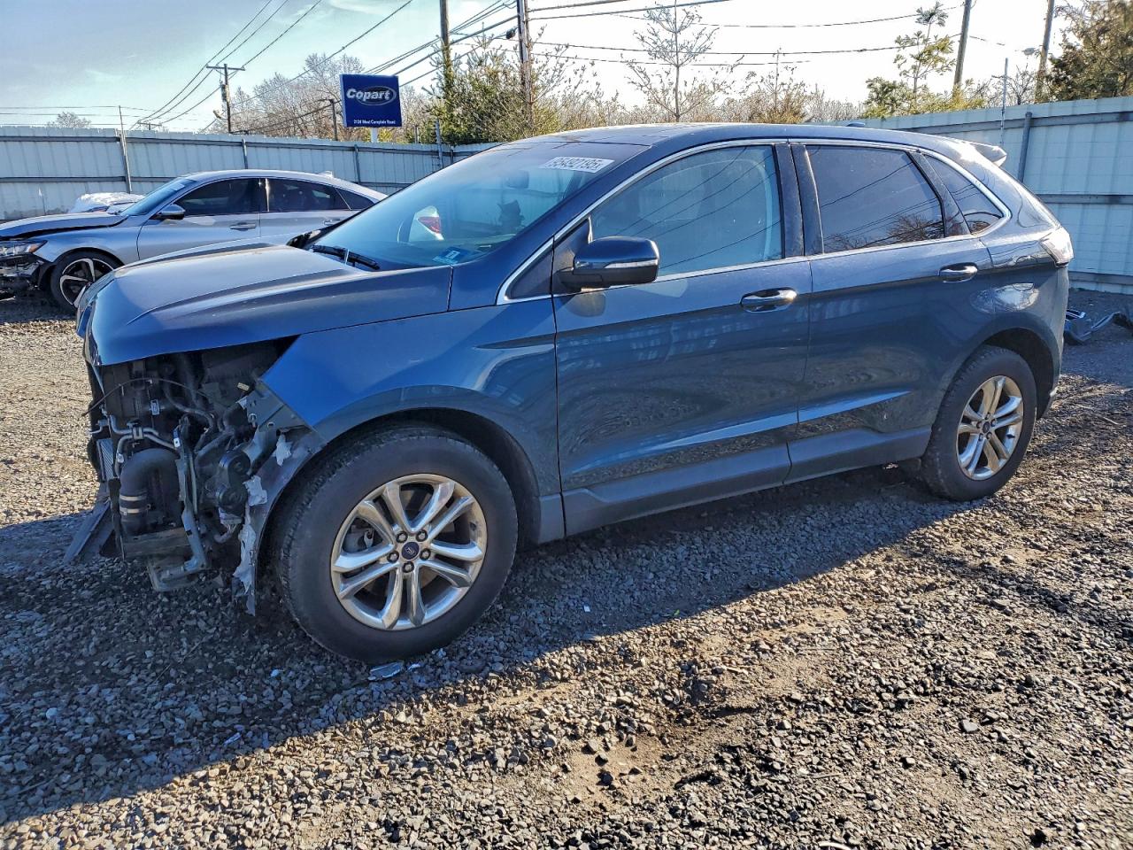 Salvage Ford Edge Image