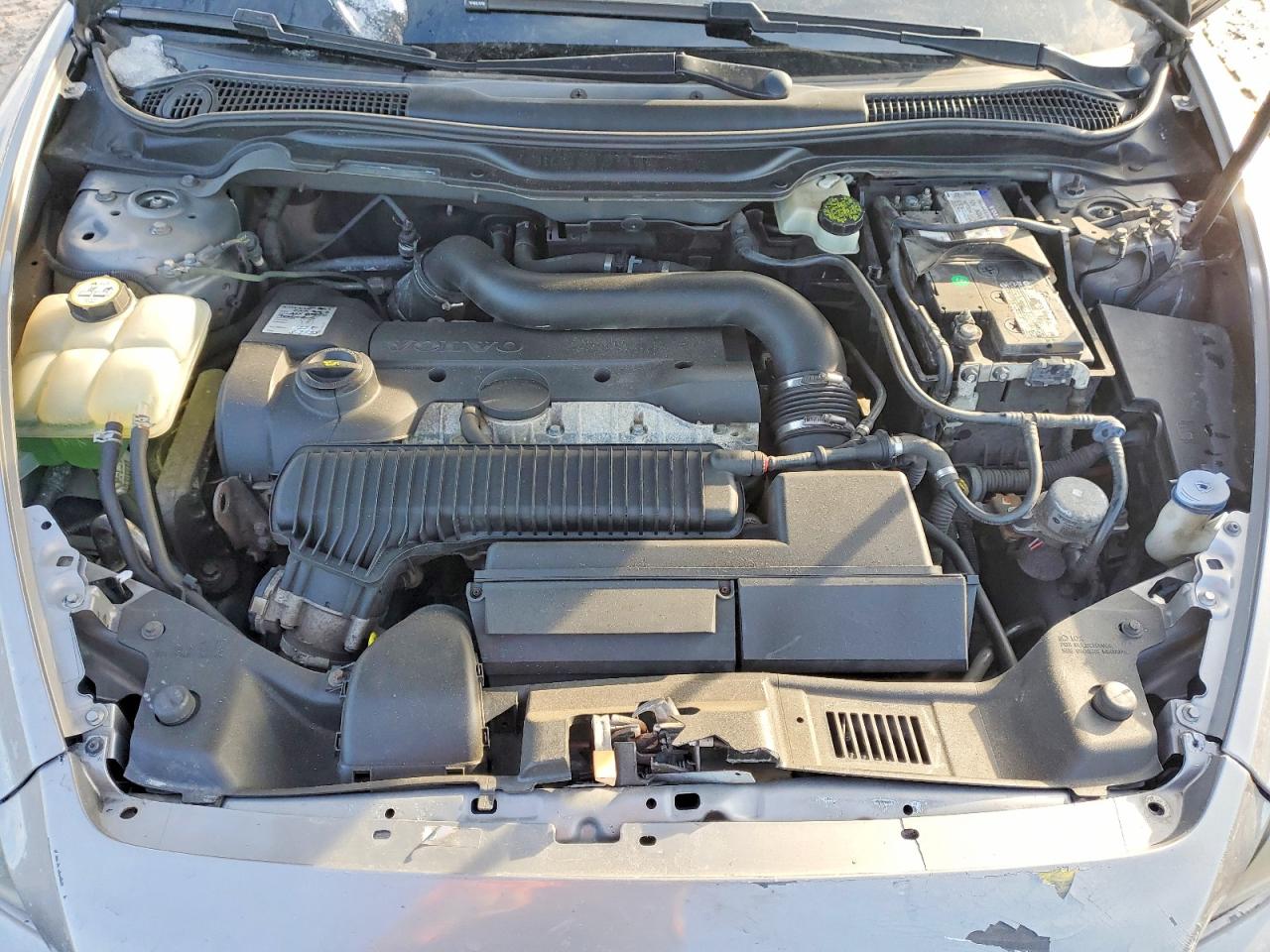 Volvo C70 T5