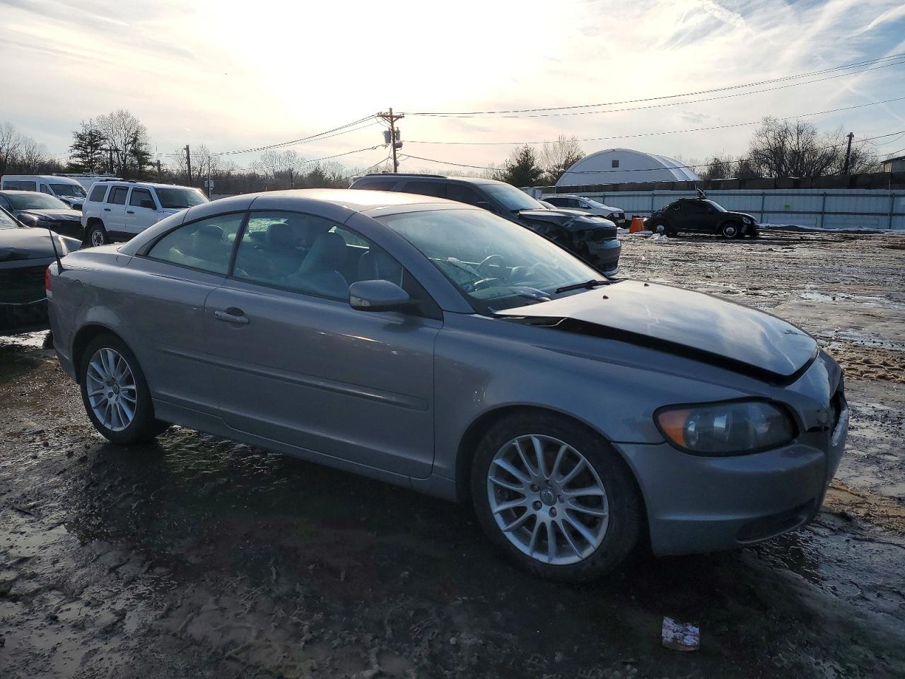 Volvo C70 T5