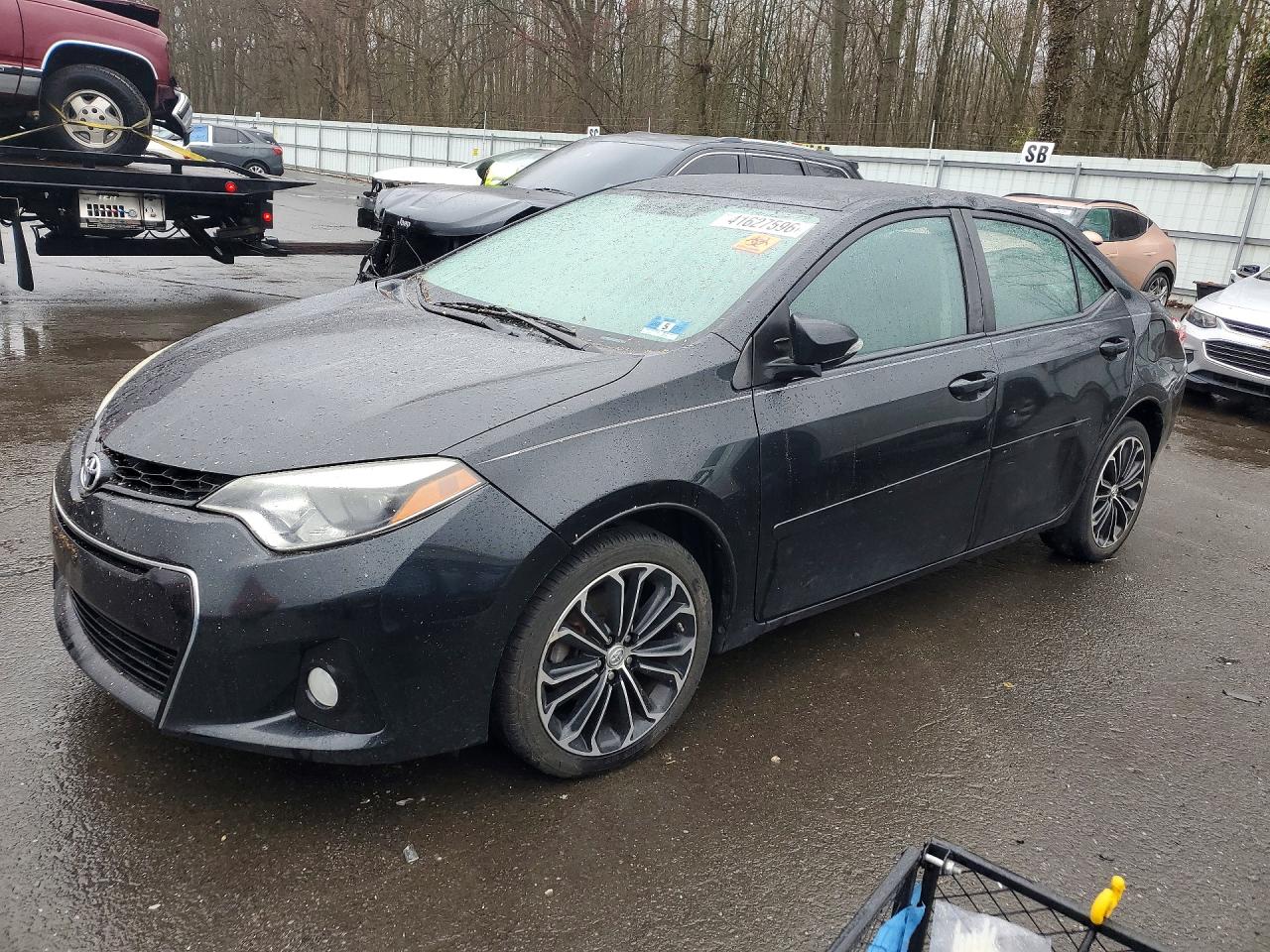 Salvage Toyota Corolla Image