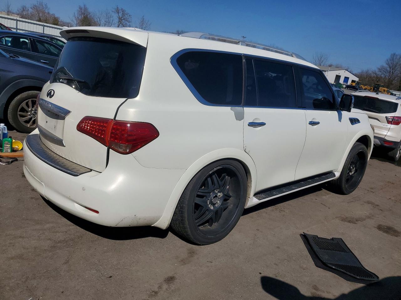 INFINITI Qx Base