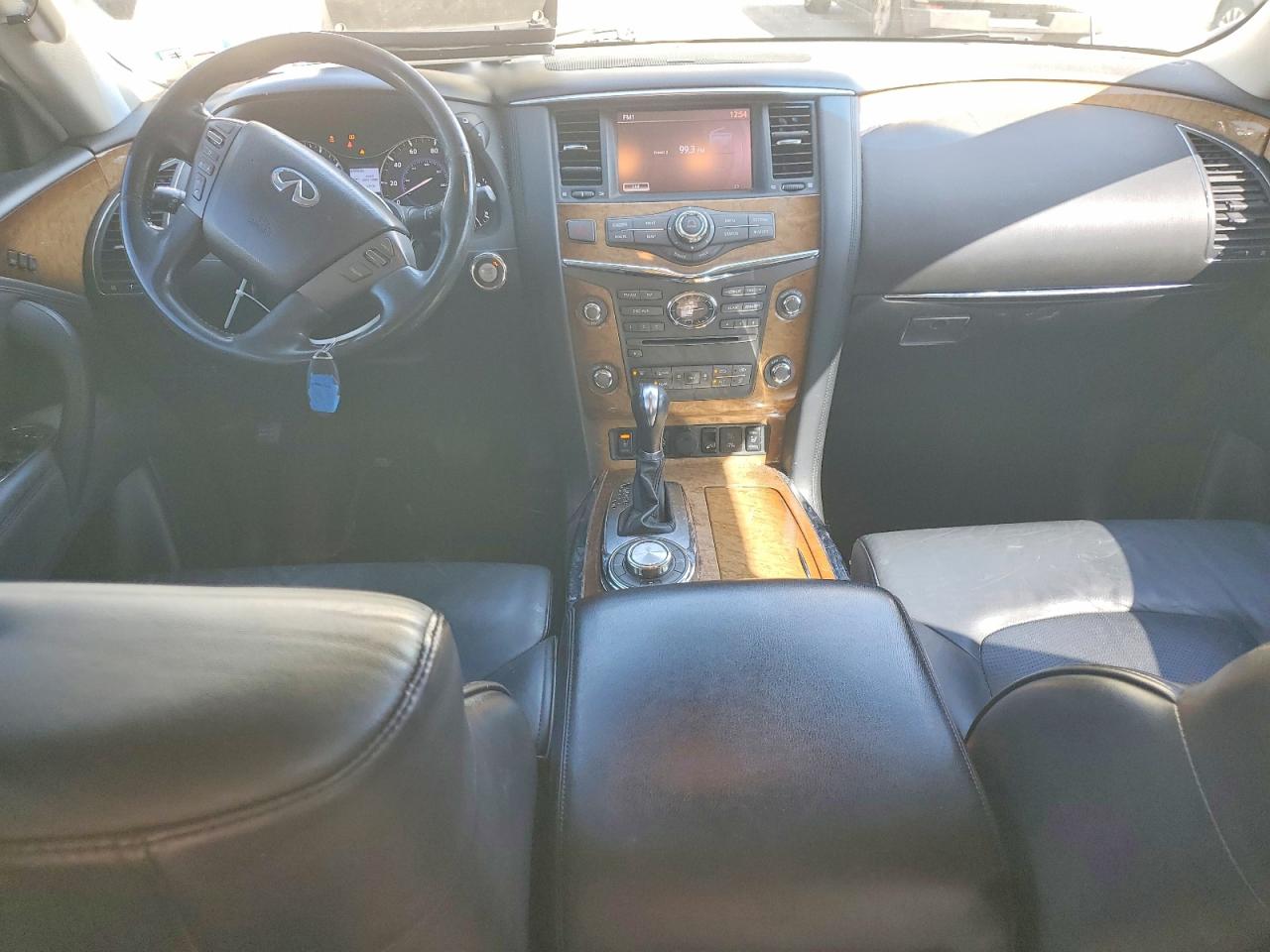INFINITI Qx Base