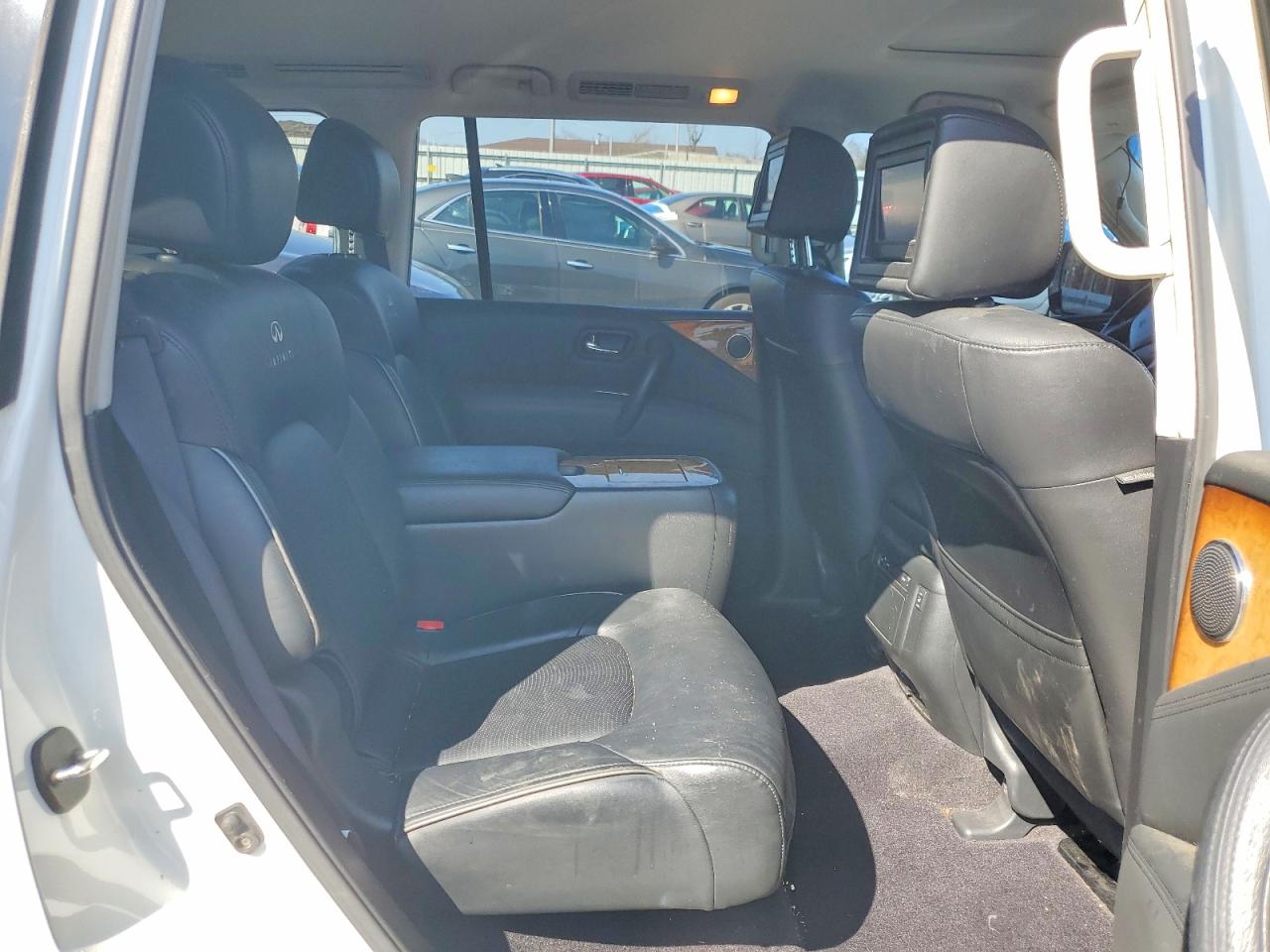 INFINITI Qx Base