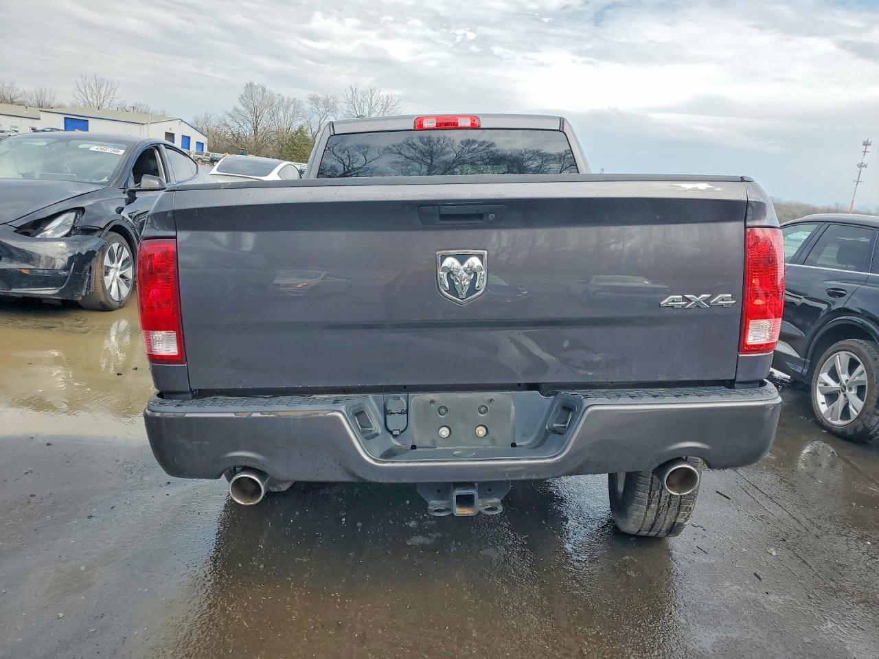 Ram 1500 St