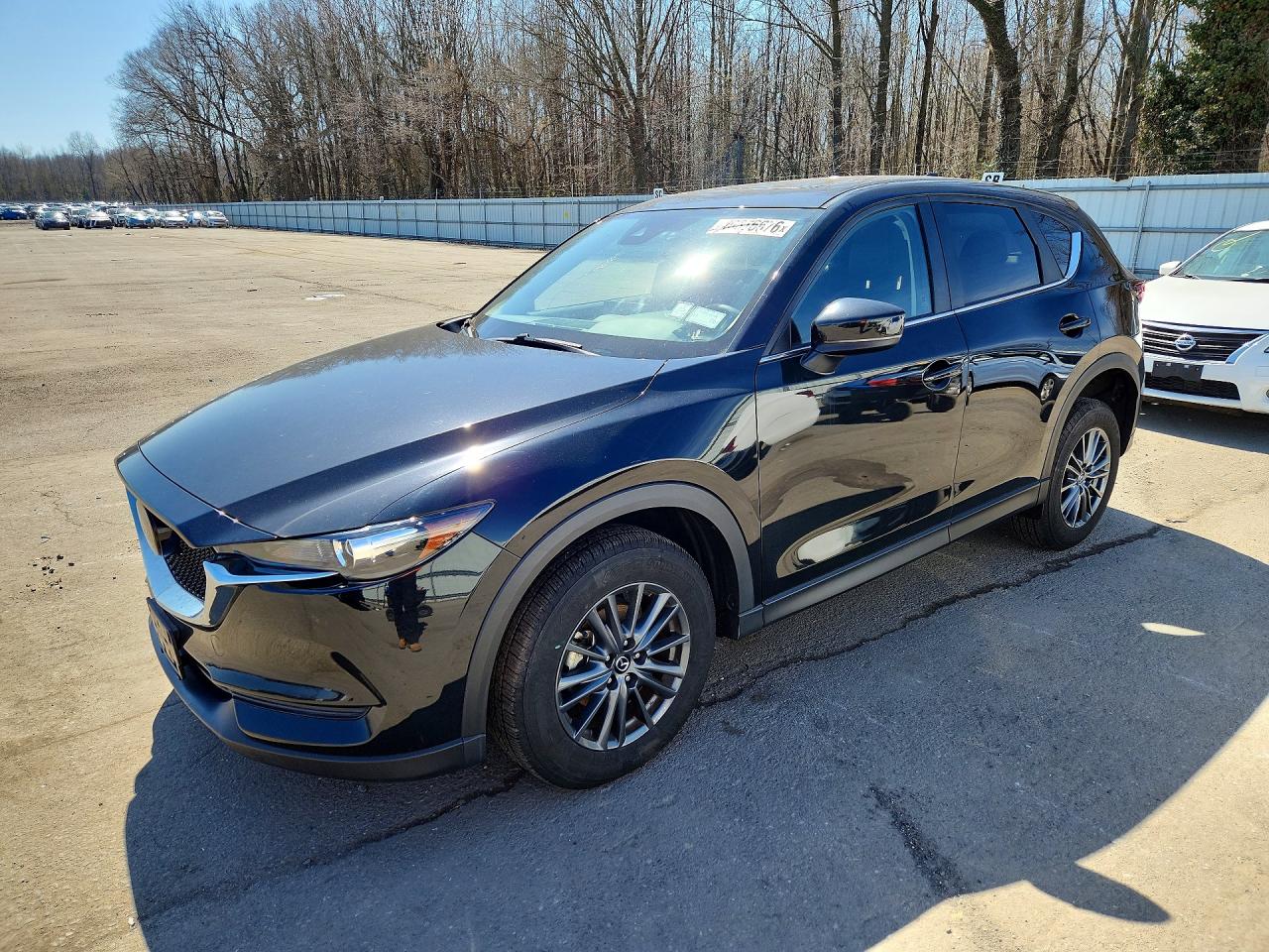 Salvage Mazda Cx Image