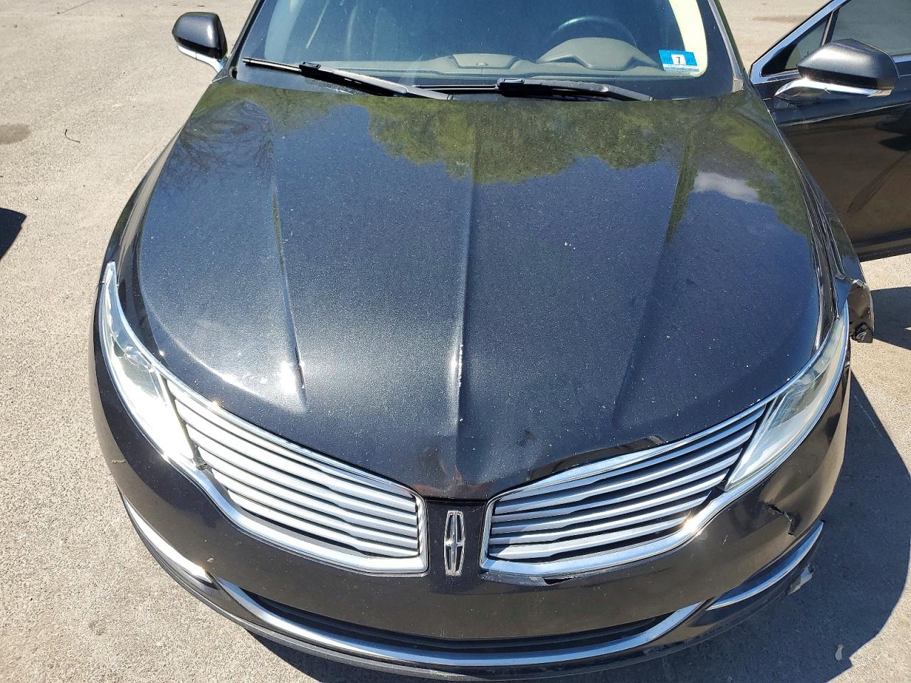 Lincoln MKZ Hybrid