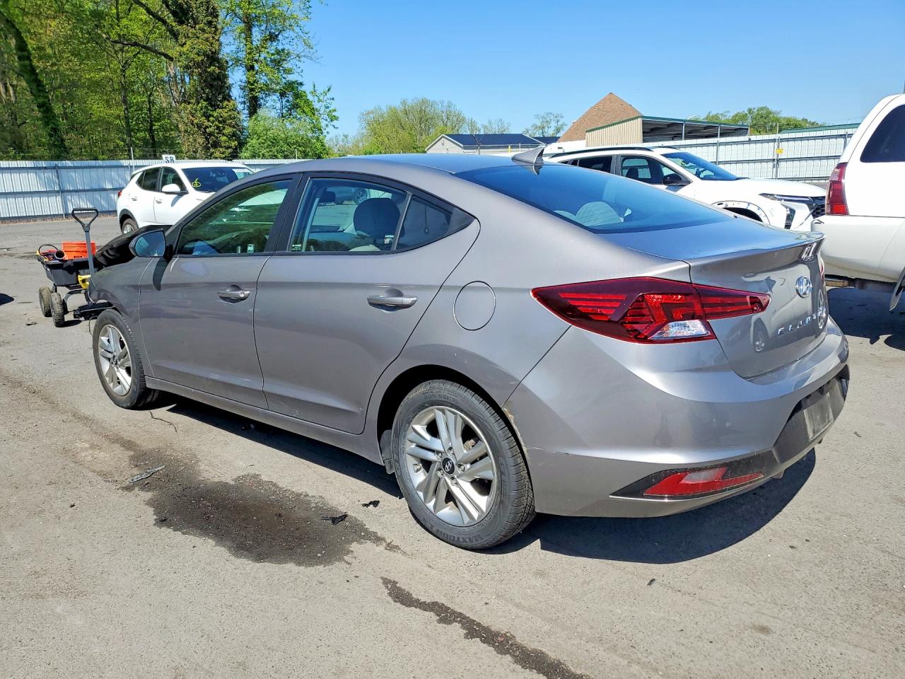 Hyundai ELANTRA Sel