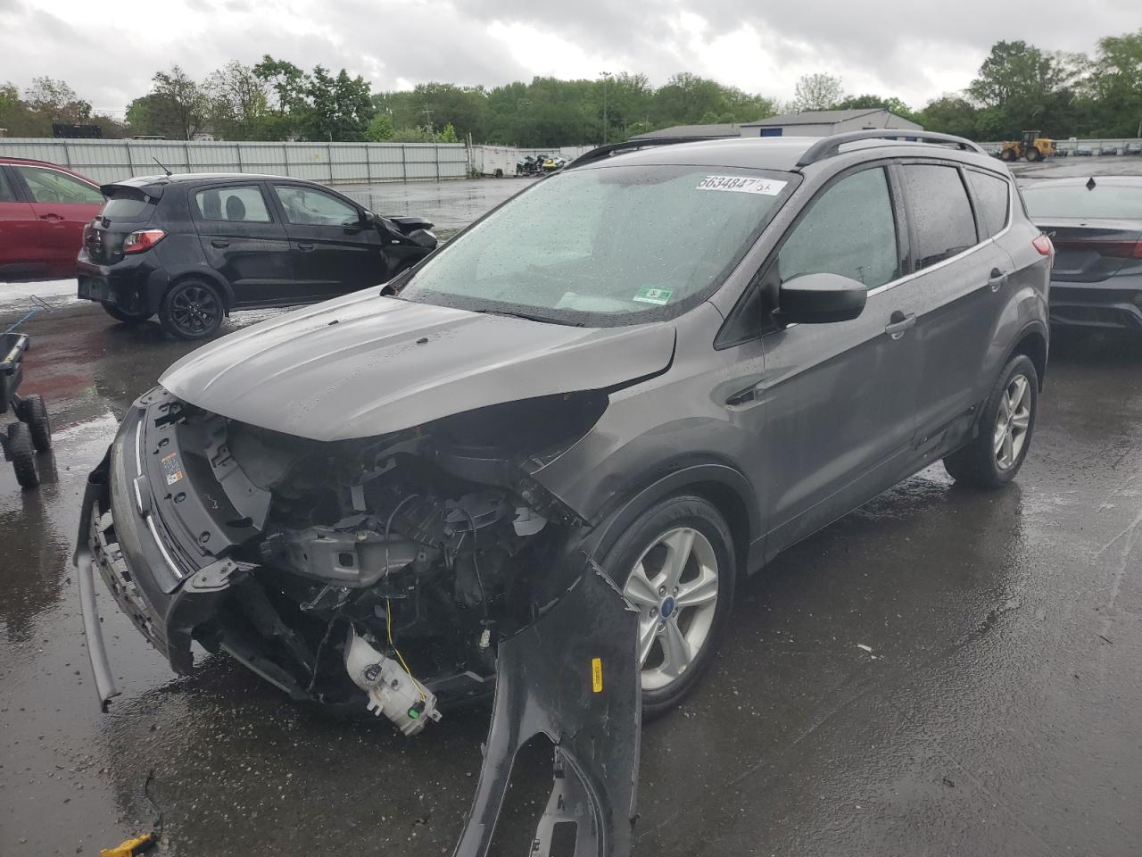 Salvage Ford Escape Image