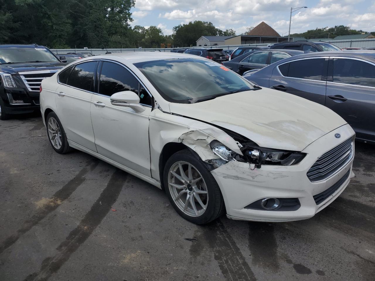 Ford Fusion Se