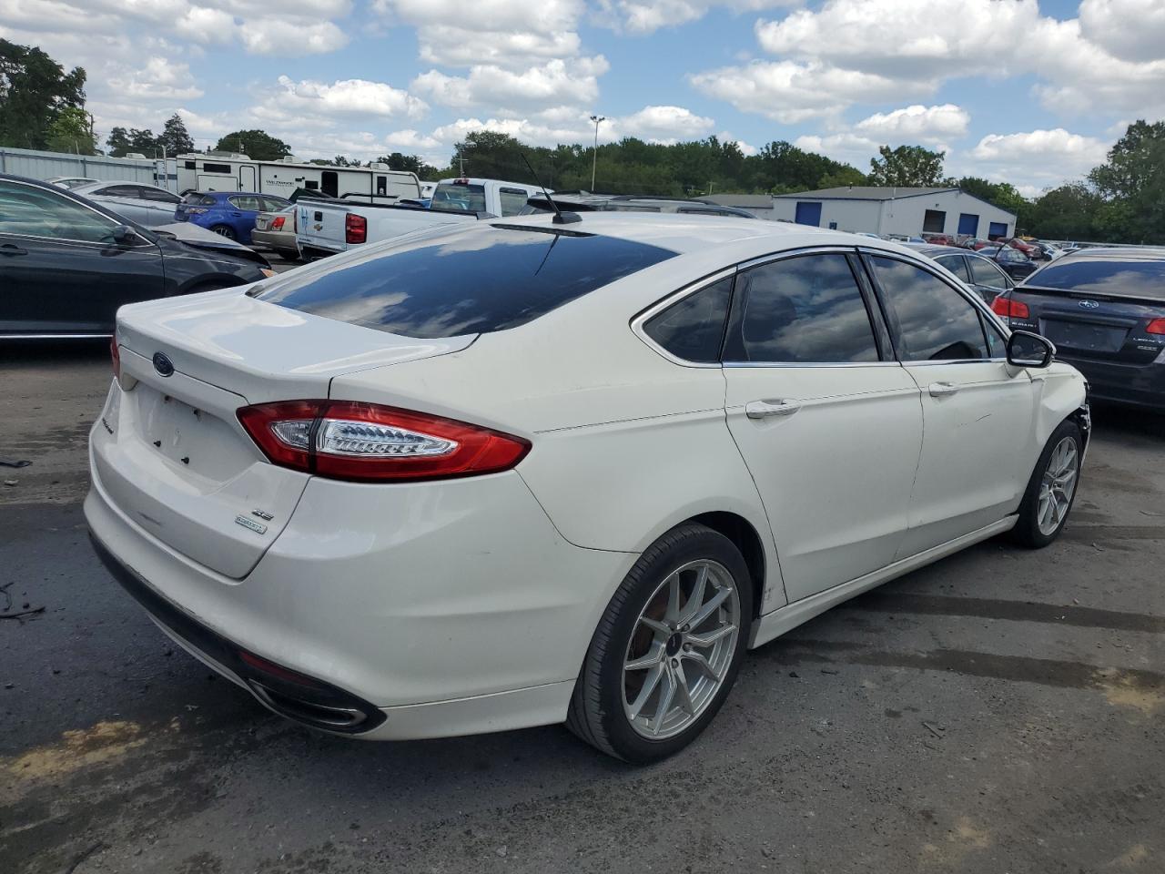 Ford Fusion Se