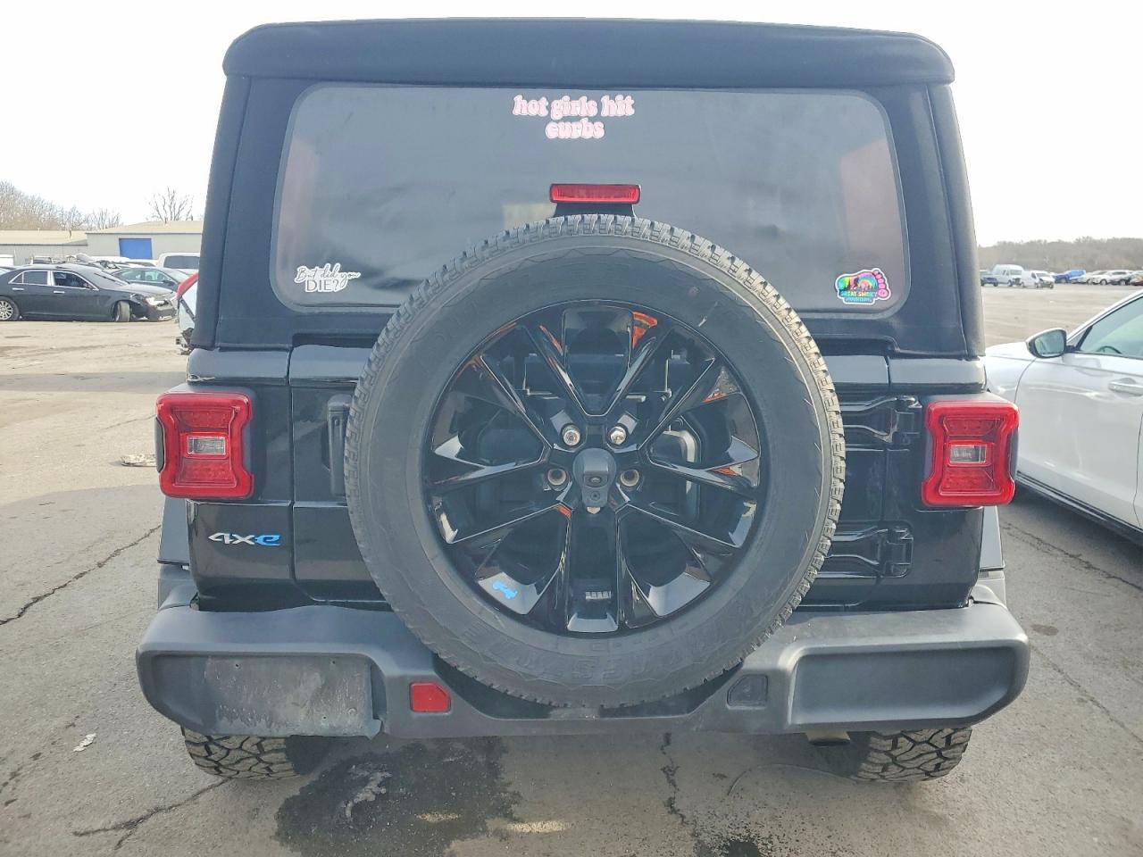 Jeep Wrangler Sahara 4xe