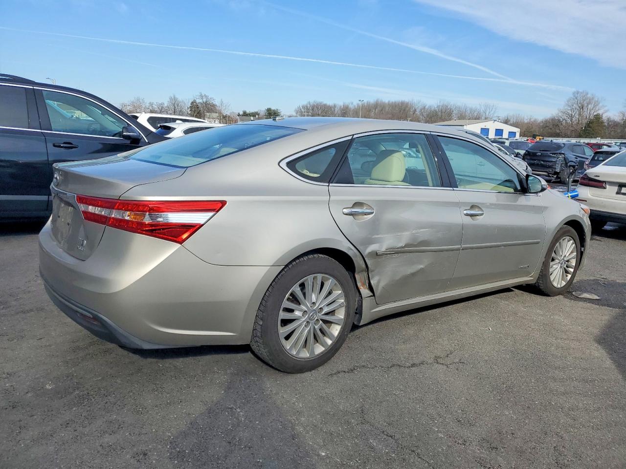 Toyota Avalon Hybrid