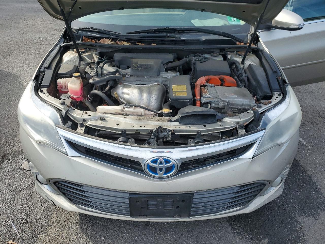 Toyota Avalon Hybrid