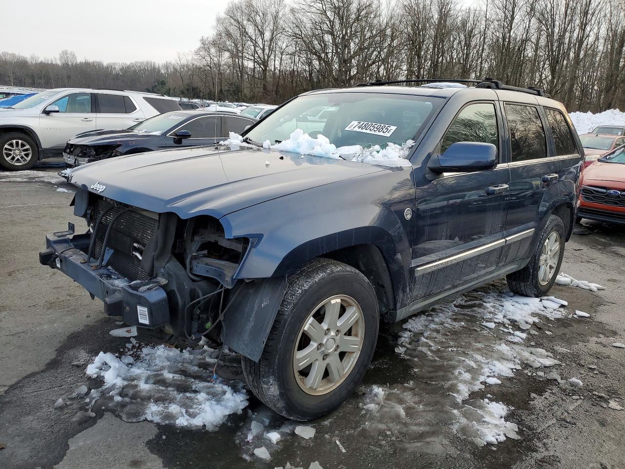 Salvage Jeep Grand Cherokee Image