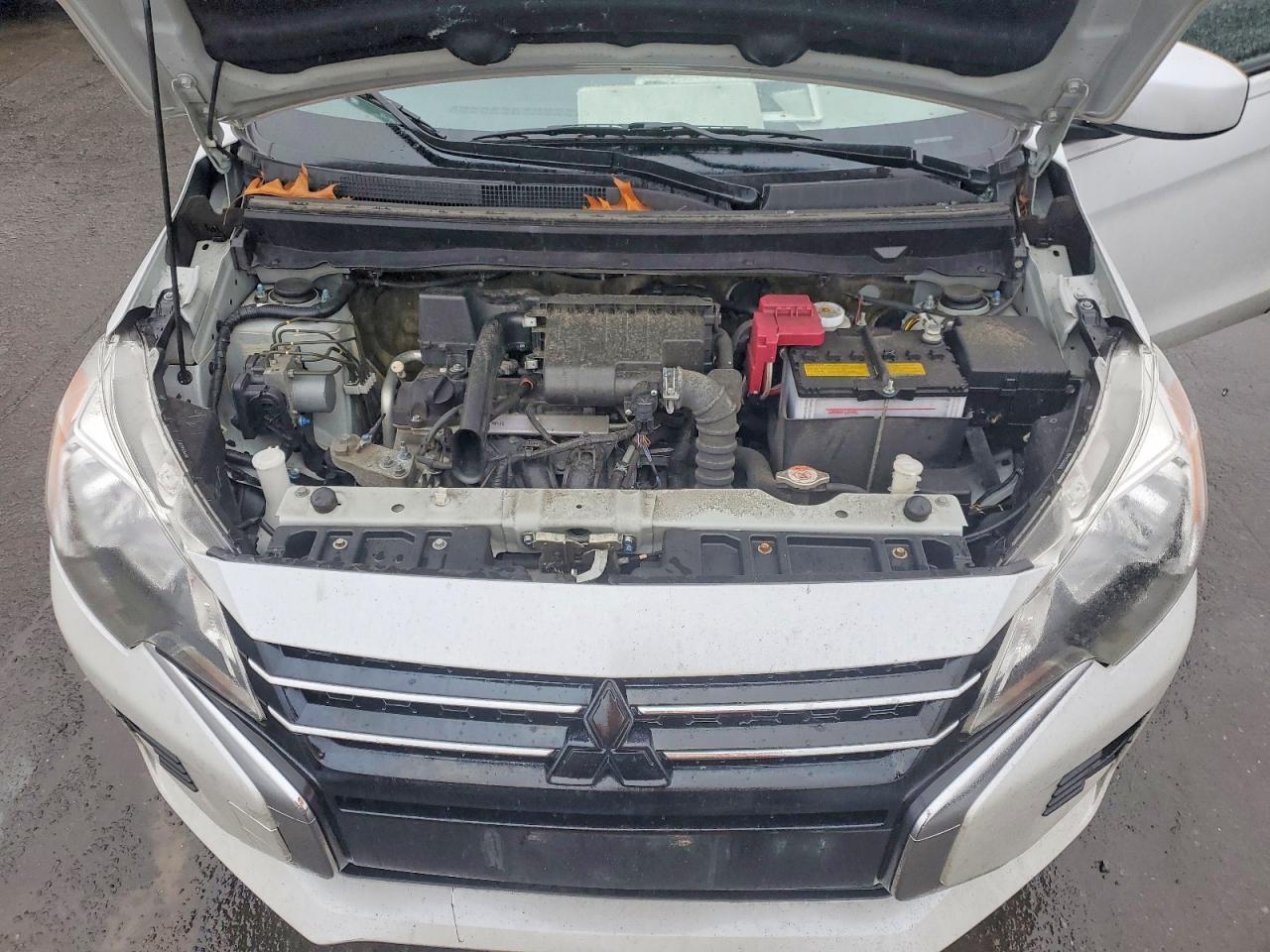 Mitsubishi Mirage G4 Es