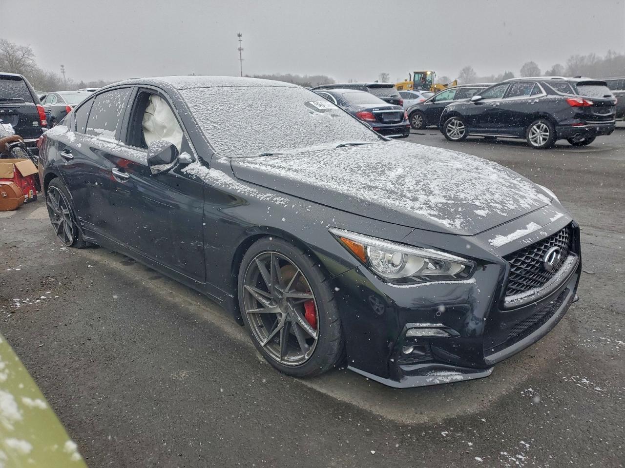 INFINITI Q50 Red Sport 400