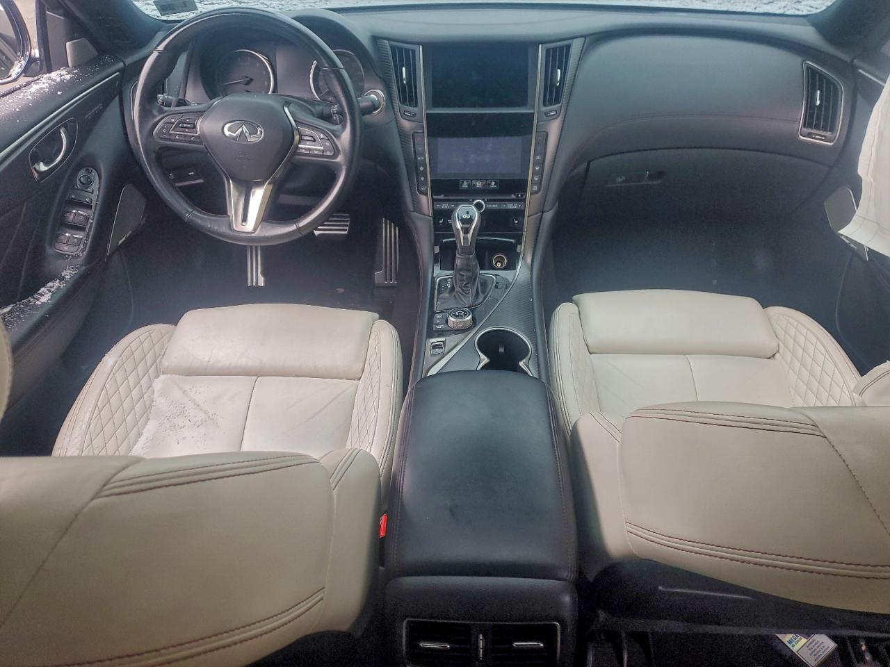 INFINITI Q50 Red Sport 400