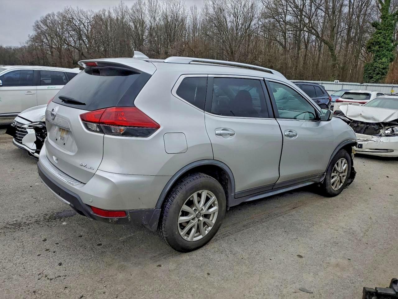 Nissan Rogue Sv