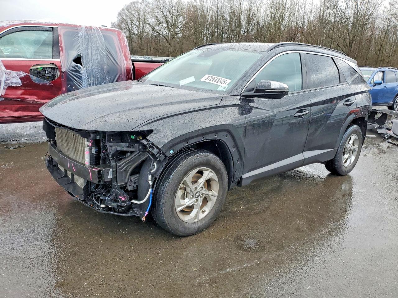 Salvage Hyundai TUCSON Image