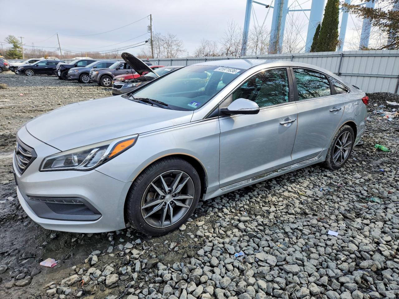 Salvage Hyundai SONATA Image