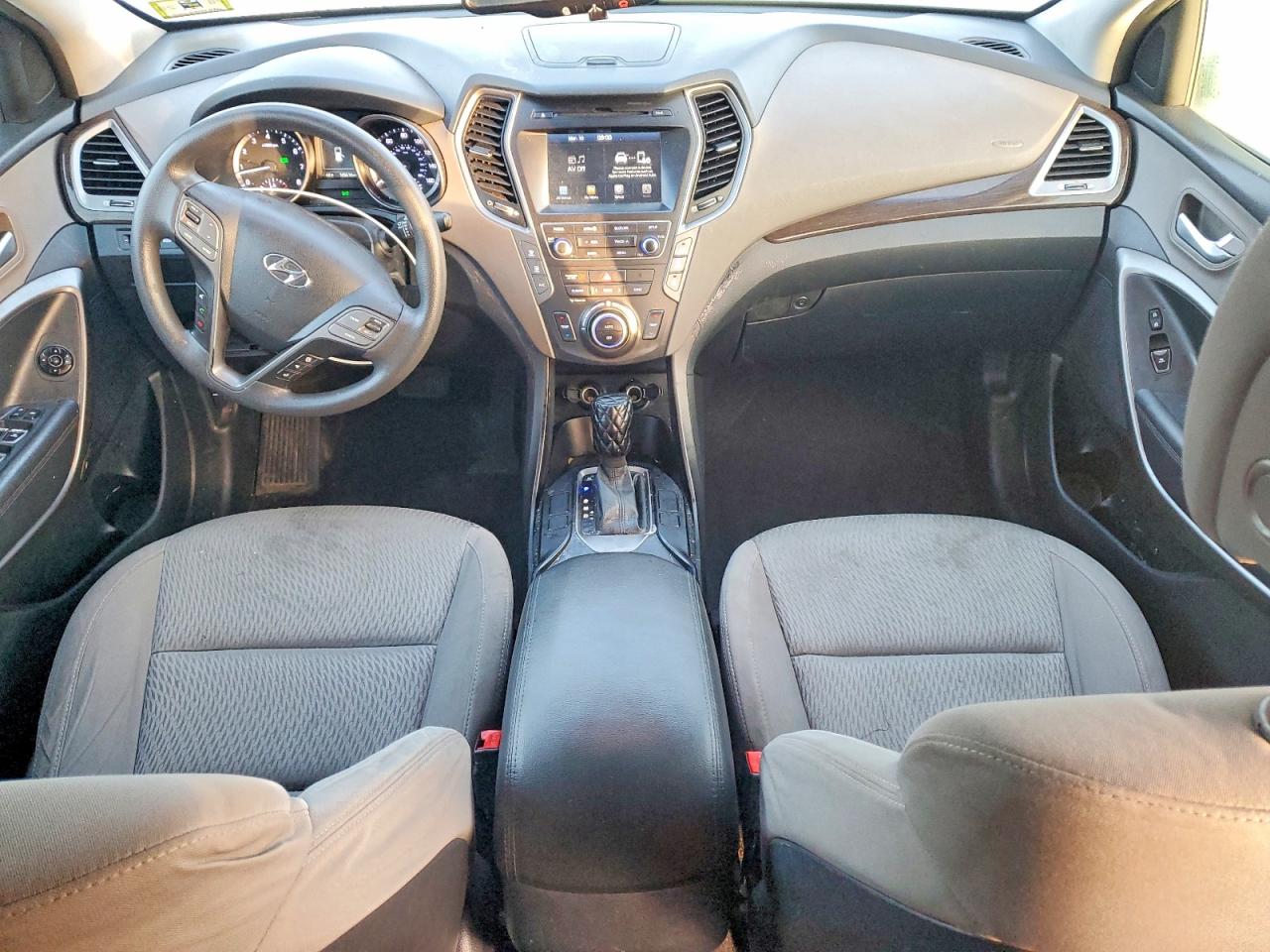Hyundai SANTA FE Se
