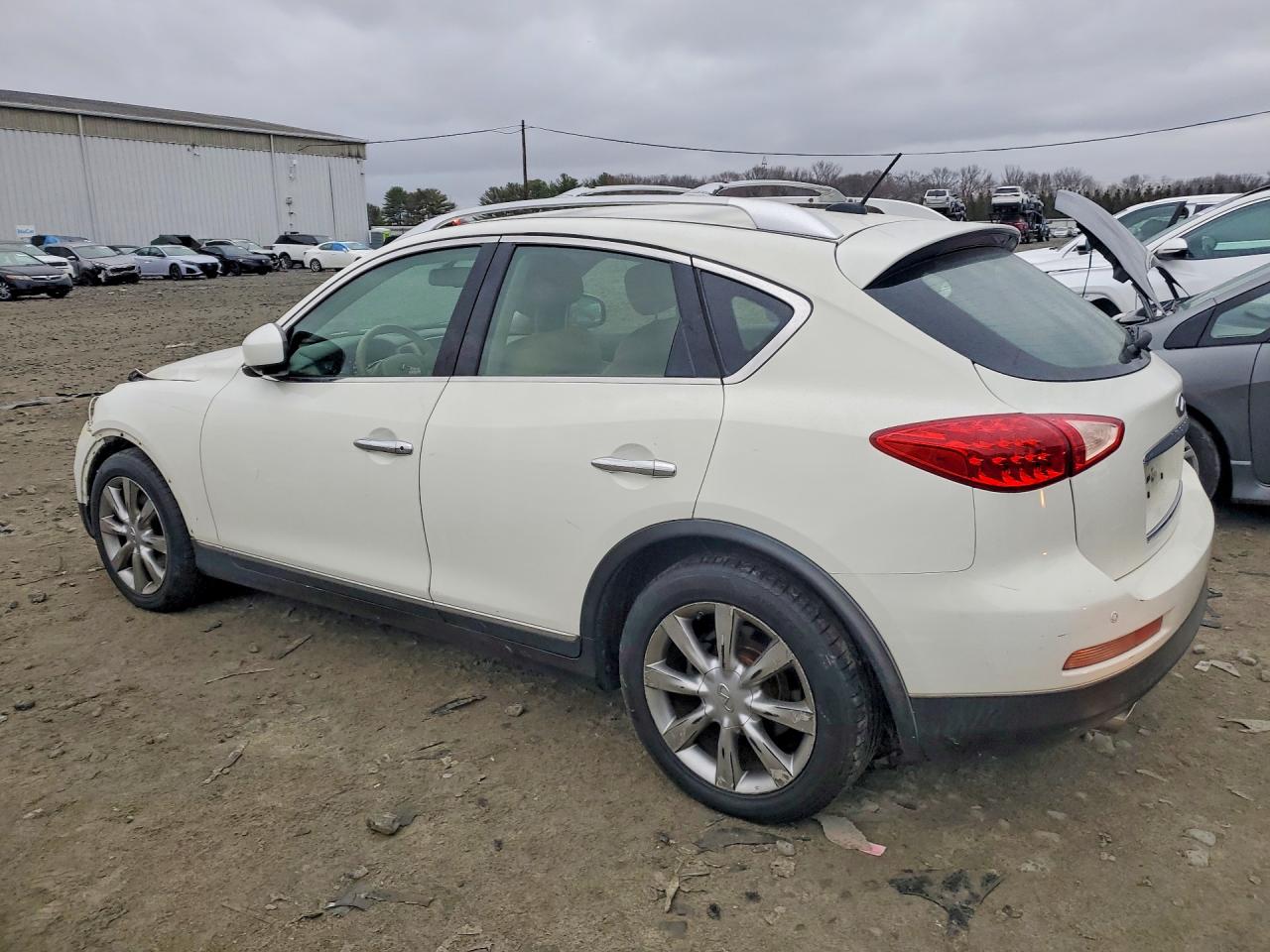 INFINITI Ex Base