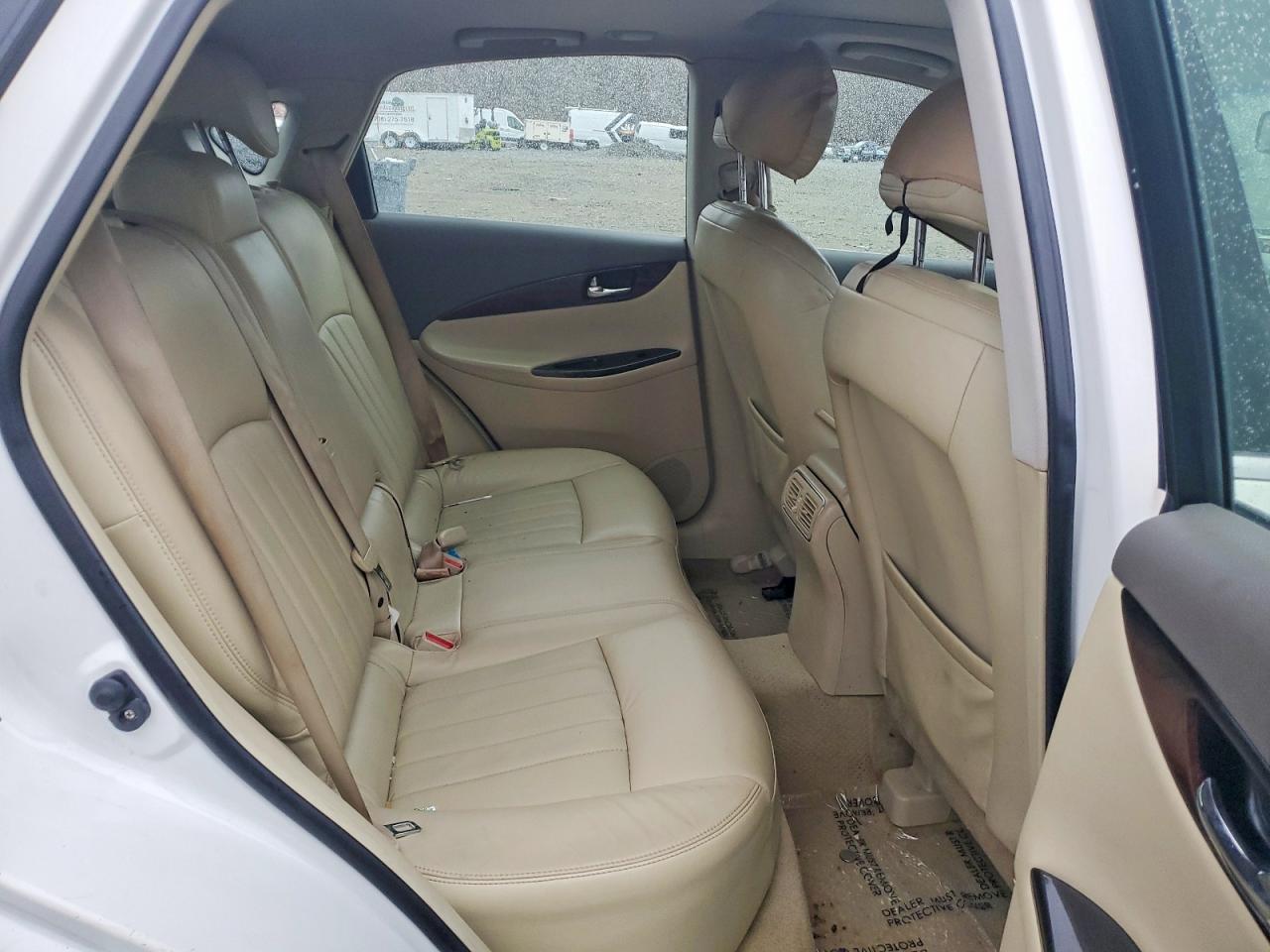 INFINITI Ex Base
