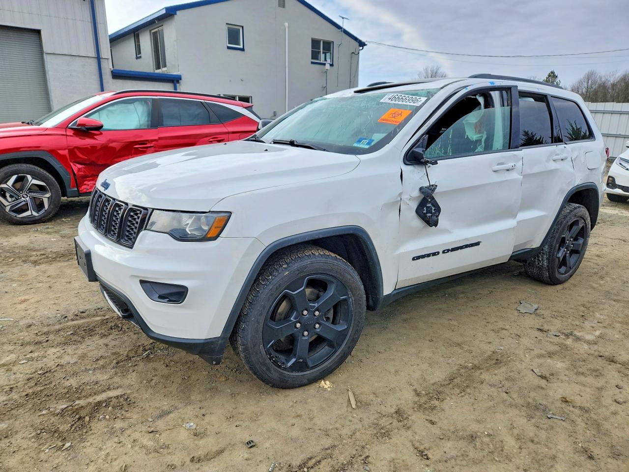 Salvage Jeep Cherokee Image