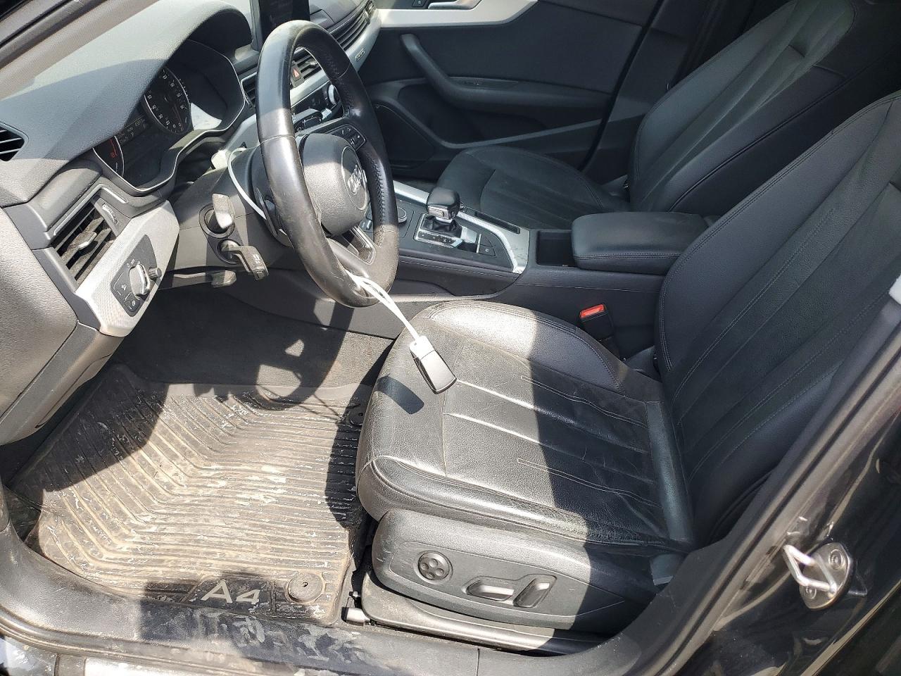 Audi A4 Premium