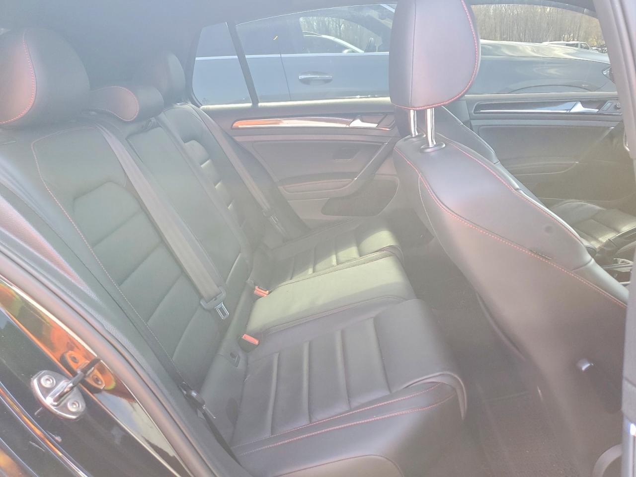 Volkswagen GTI Sport