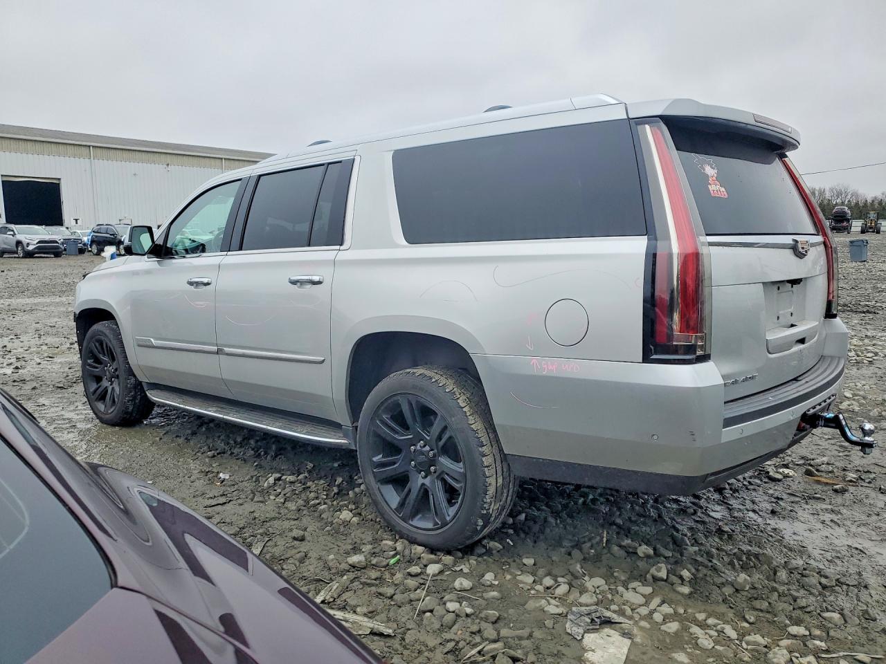 Cadillac Escalade Esv Luxury