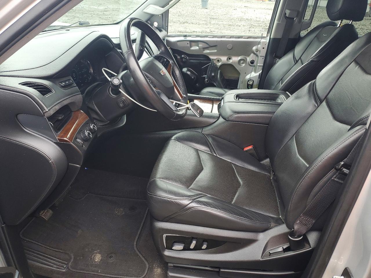 Cadillac Escalade Esv Luxury