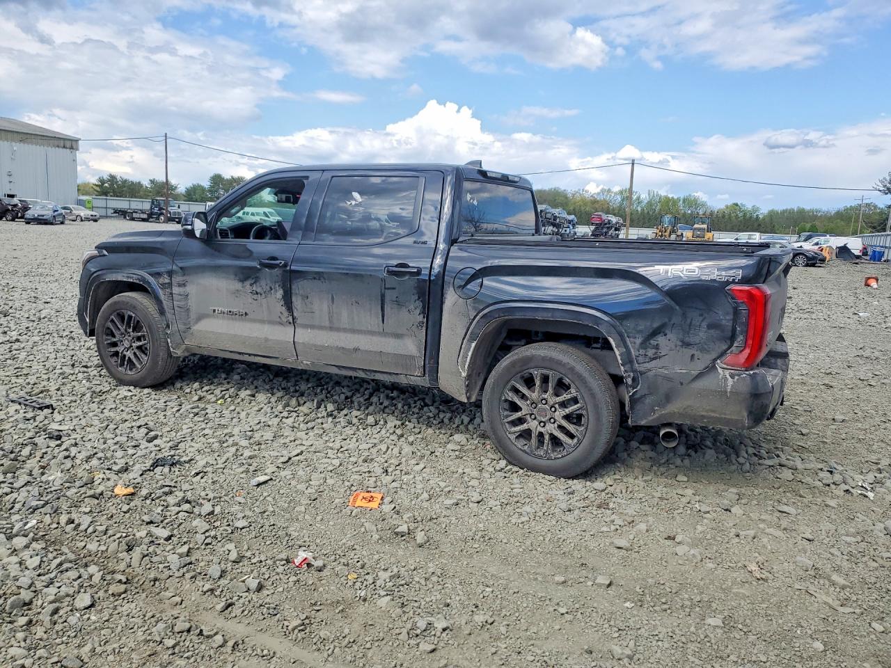Toyota Tundra Sr5