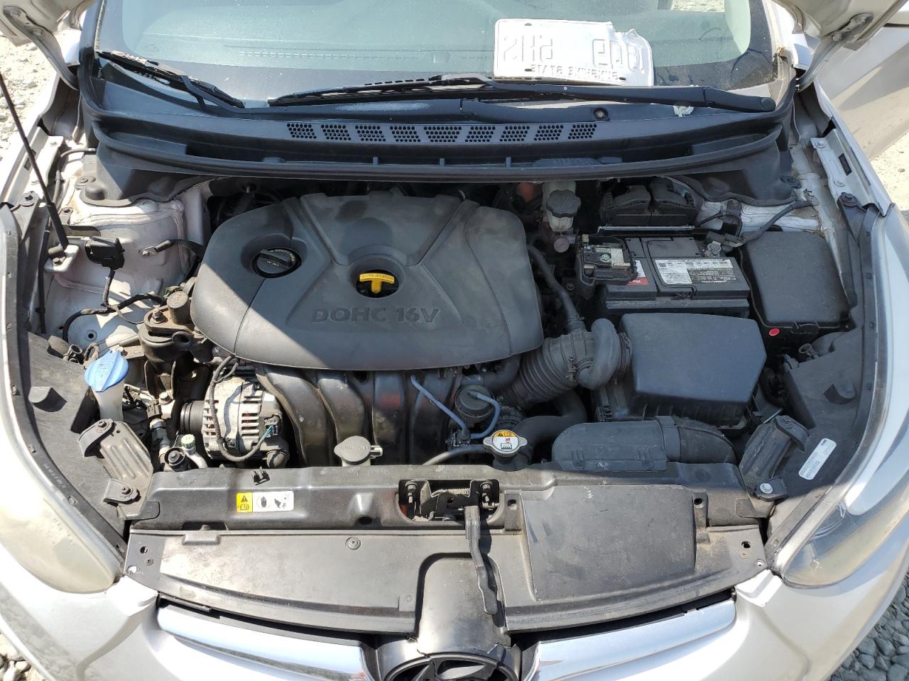 Hyundai ELANTRA Se