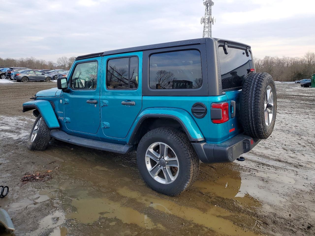 Jeep Wrangler Sahara