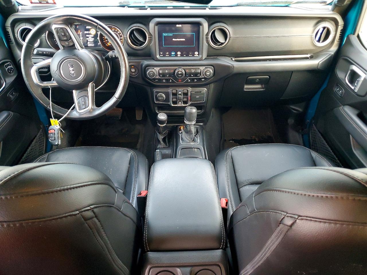 Jeep Wrangler Sahara