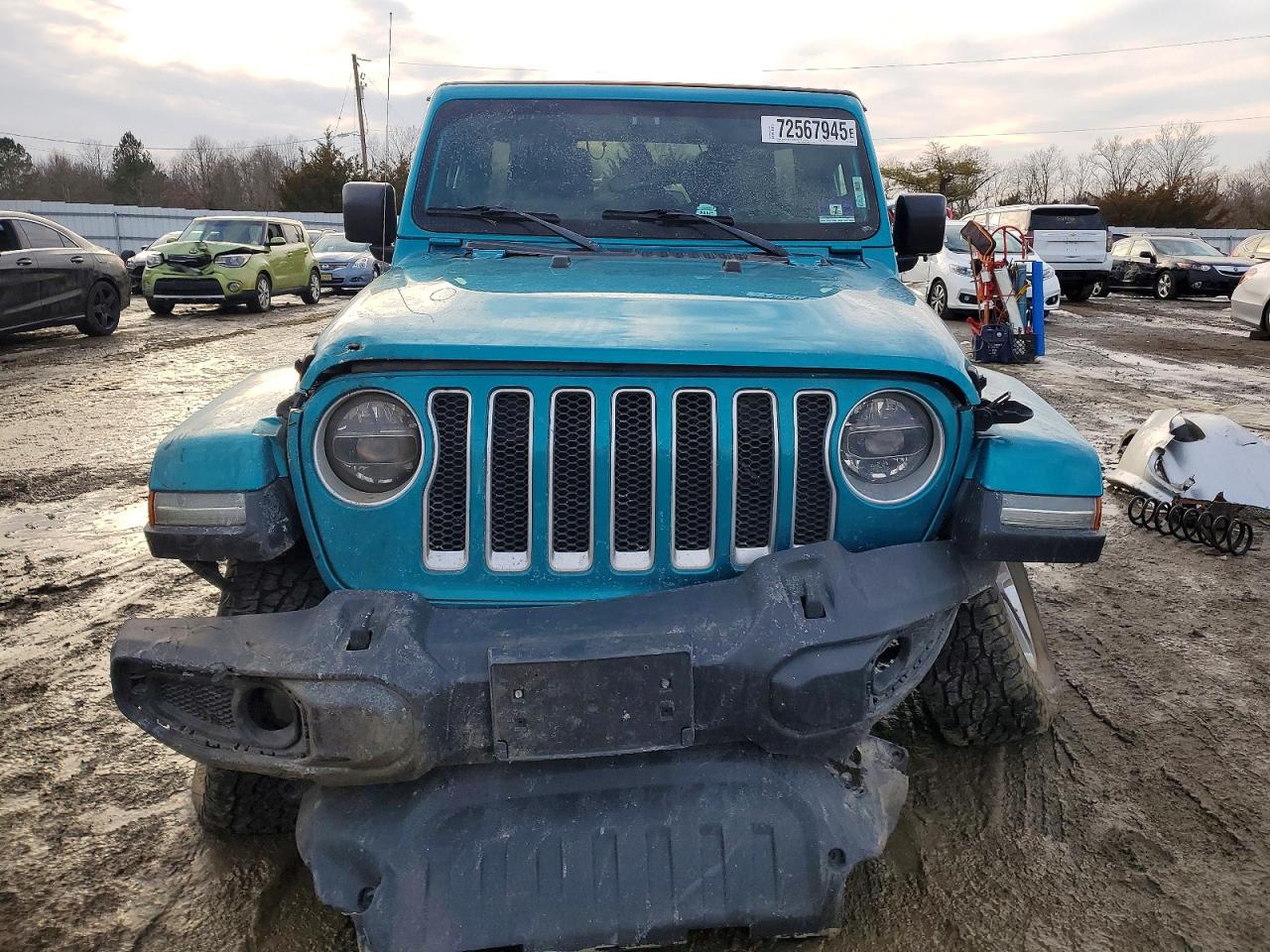 Jeep Wrangler Sahara