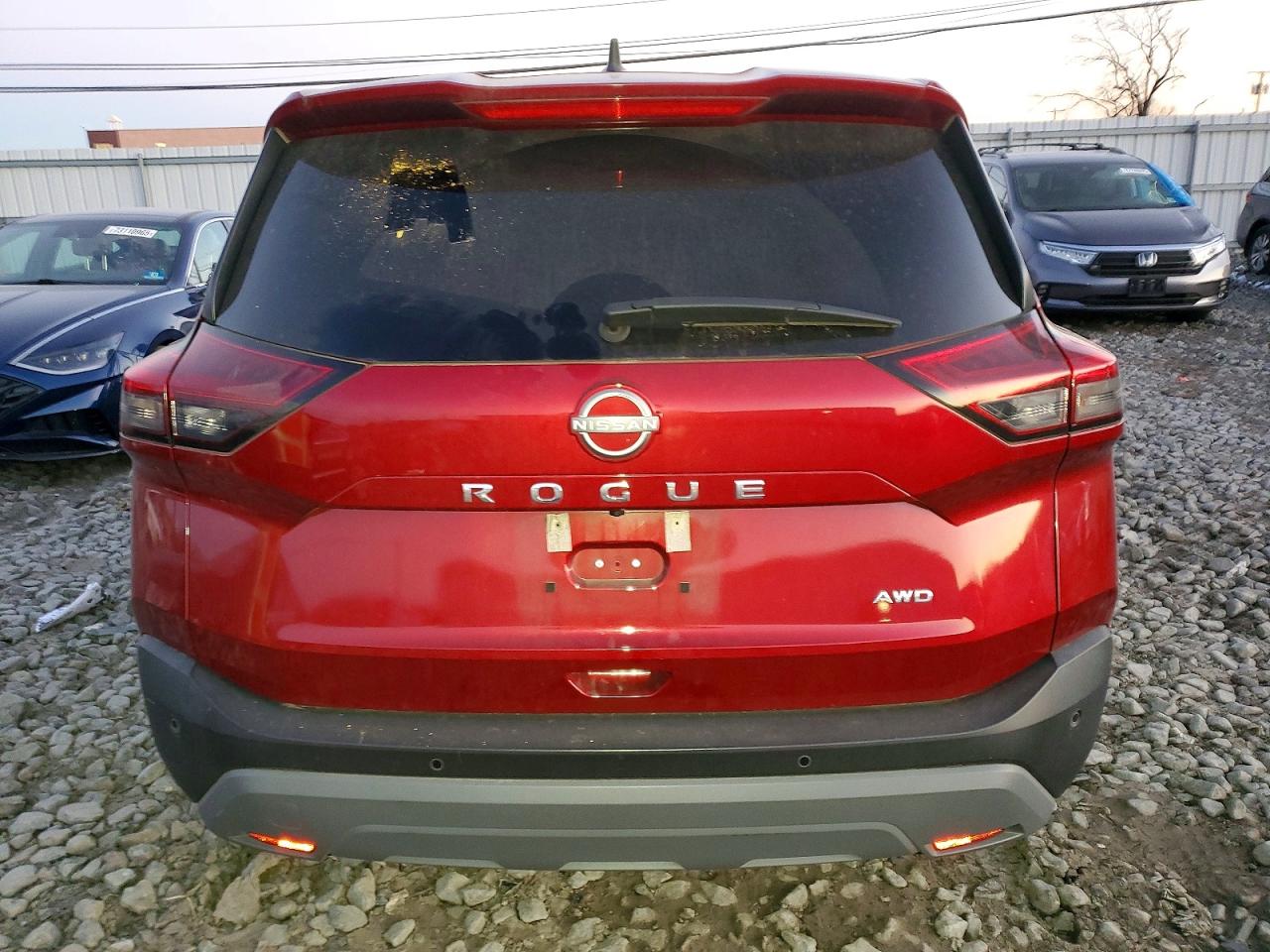 Nissan Rogue S