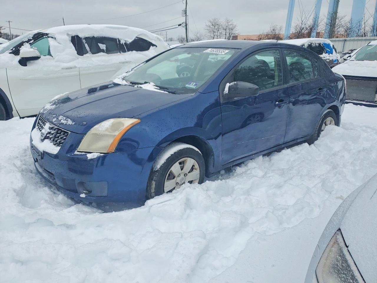 Salvage Nissan Sentra Image