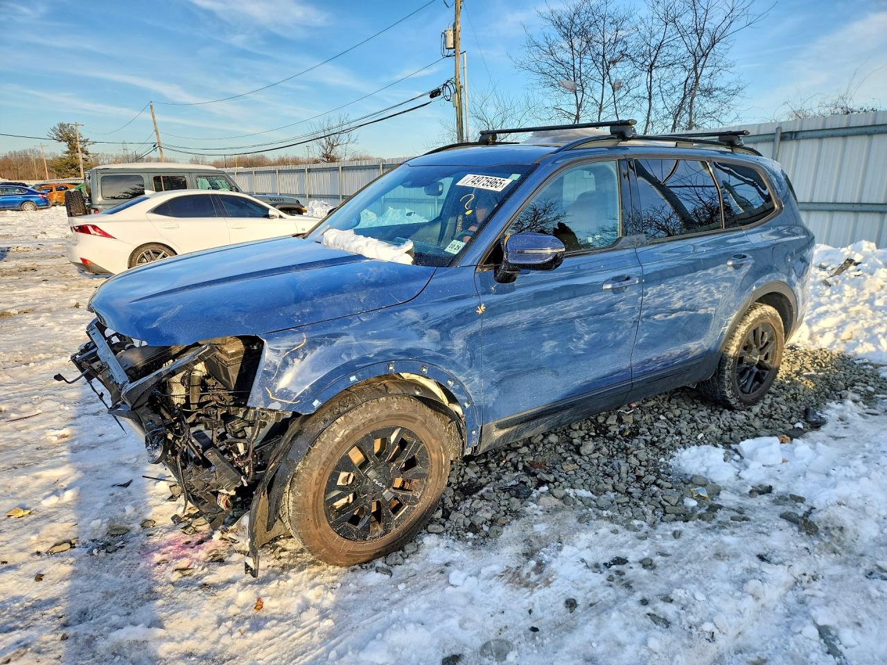 Salvage Kia Telluride Image