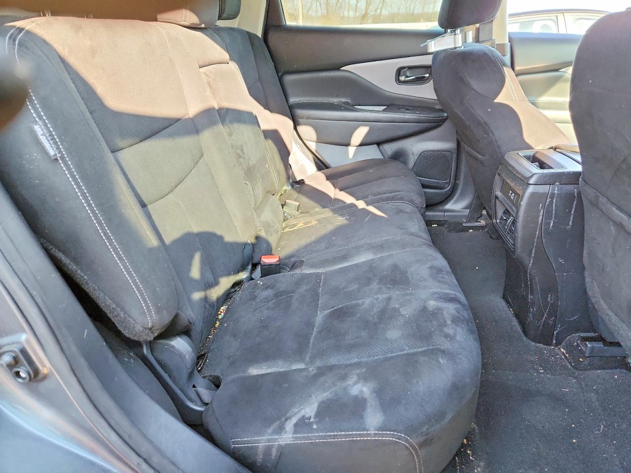 Nissan Murano S
