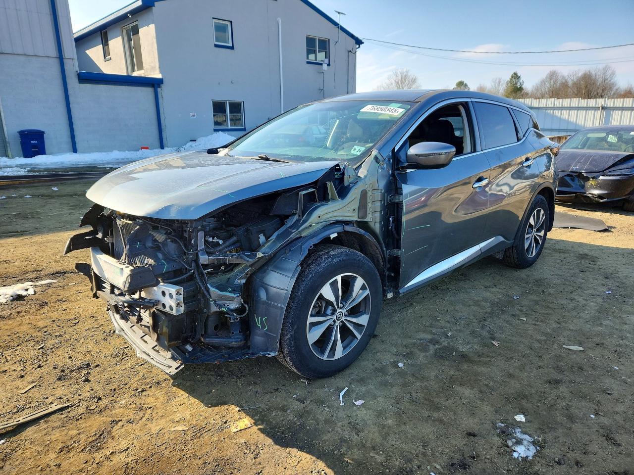 Salvage Nissan Murano Image